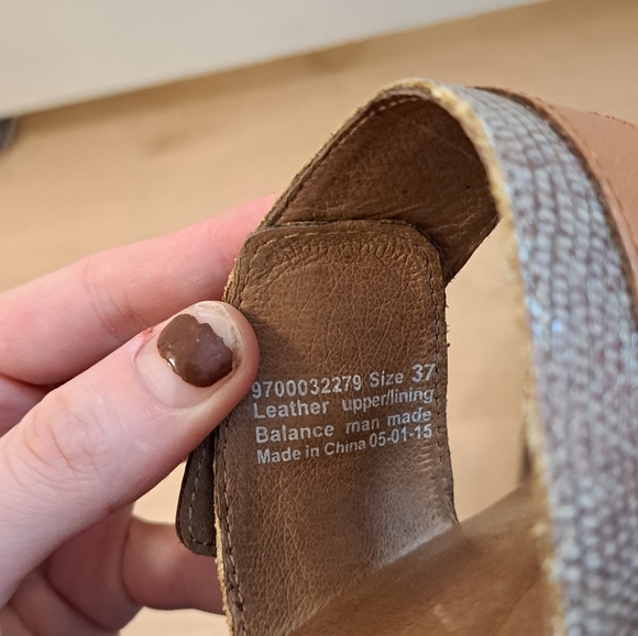 Dansko Brown Grey Leather Jessie Lizard Sand Slip On Buckle Sandals Clogs Sz 37 - Picture 7 of 7